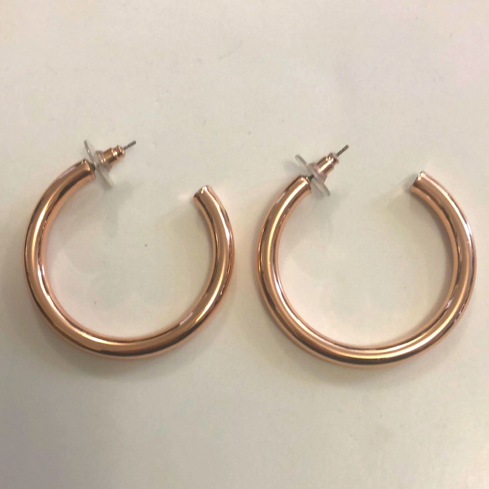 Elegant Rose Gold Hoop Earrings with no slip backing and n Excellent Condition